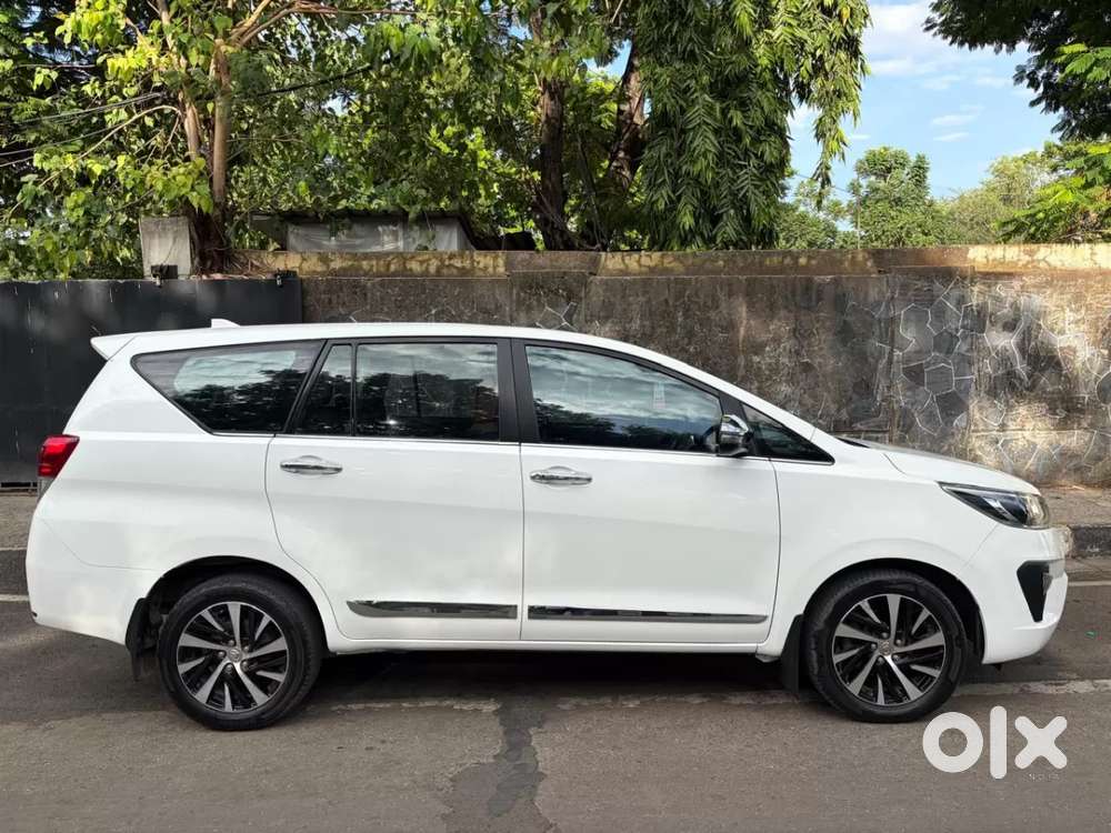 Toyota Innova Crysta [2020-ongoing] 2.4 Zx At 7 Str, 2022, Diesel