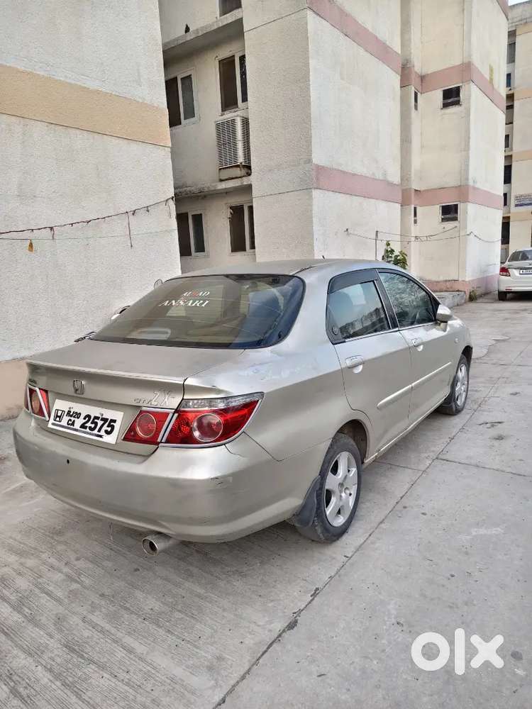 Honda City Zx 2006 Petrol Well Maintained