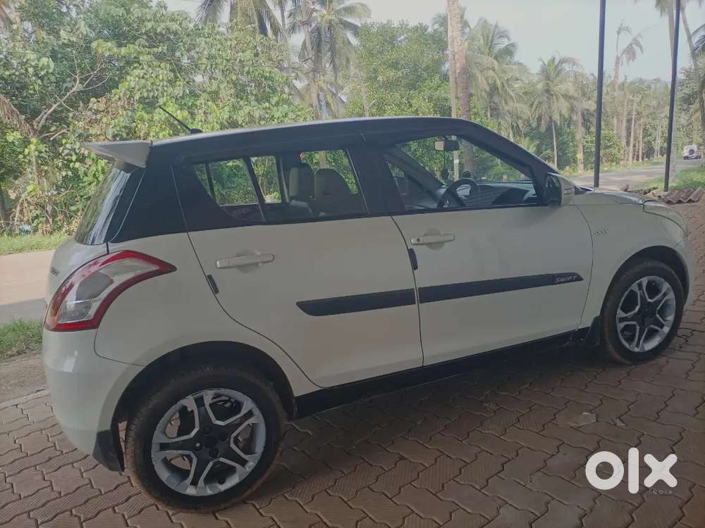 Maruti Suzuki Swift 2012 Diesel 172000 Km Driven