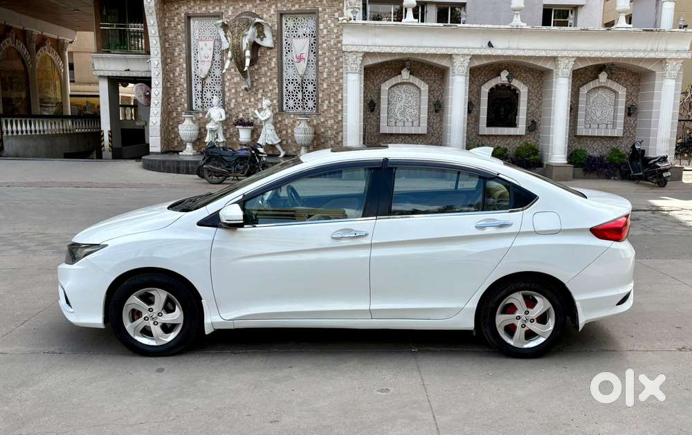 Honda City Vx (o) Mt I-vtec, 2016, Cng & Hybrids