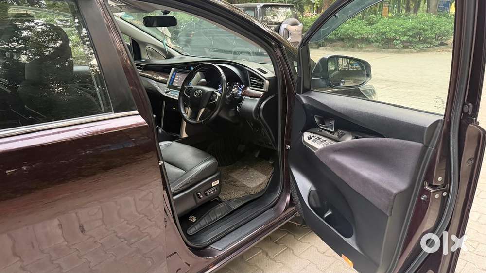 Toyota Innova Crysta 2.4 Zx Mt, 2017, Diesel