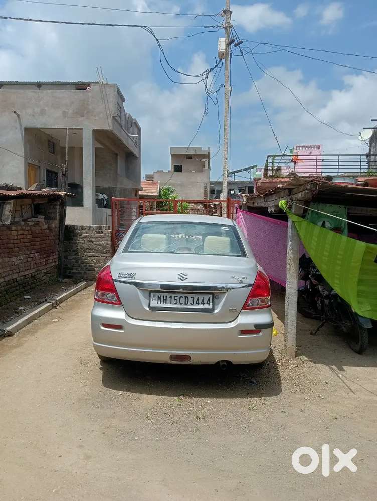 Maruti Suzuki Dzire Tour 2017