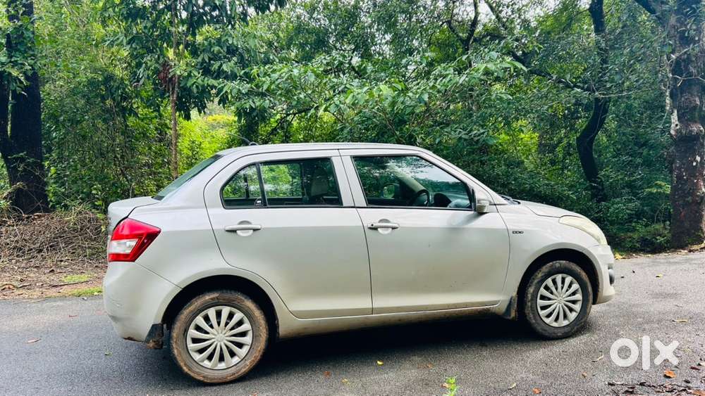 Maruti Swift Dzire 2013 Diesel Vdi