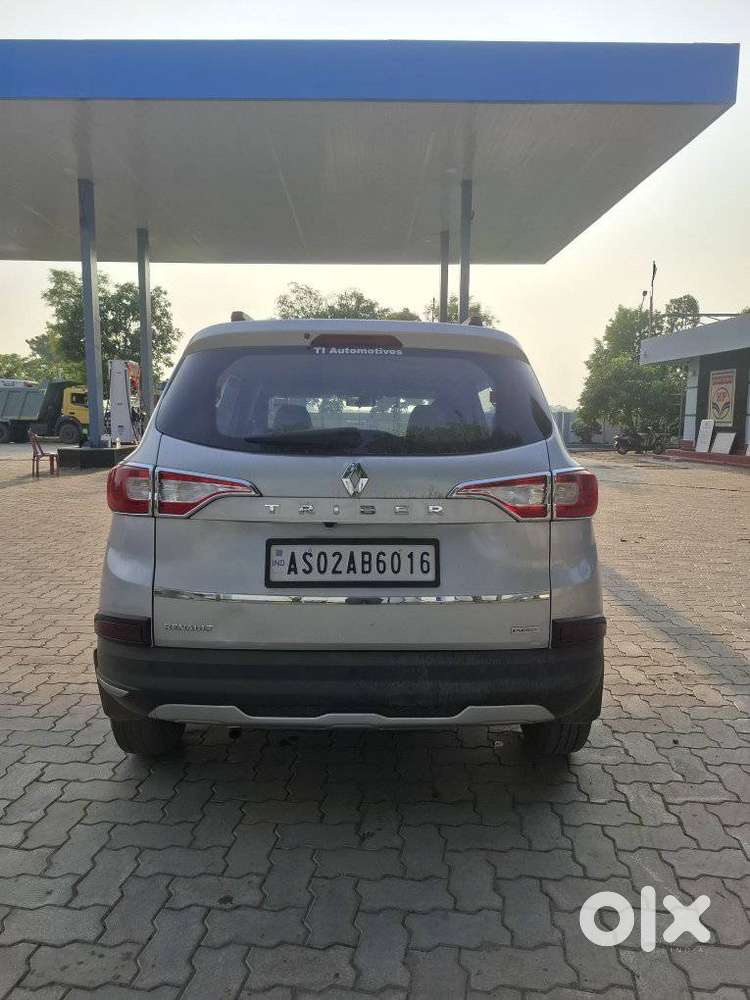 Renault Triber Rxz, 2019, Petrol