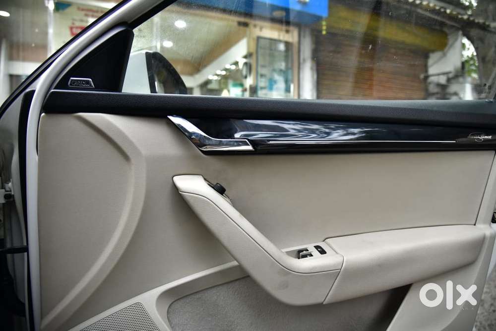 Skoda Octavia 1.8 Tsi At L K, 2019, Petrol