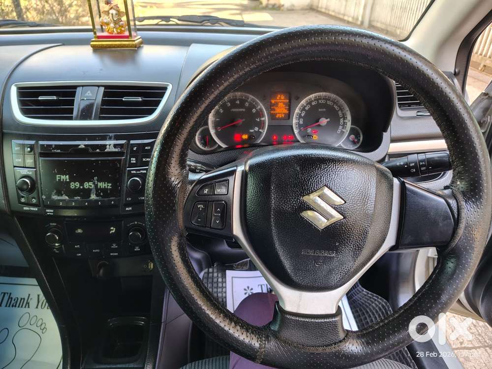 Maruti Suzuki Swift Zxi, 2012, Petrol