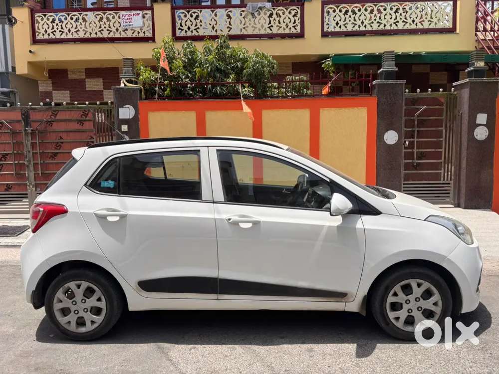 Hyundai Grand I10 2015 Petrol 41000 Km Driven