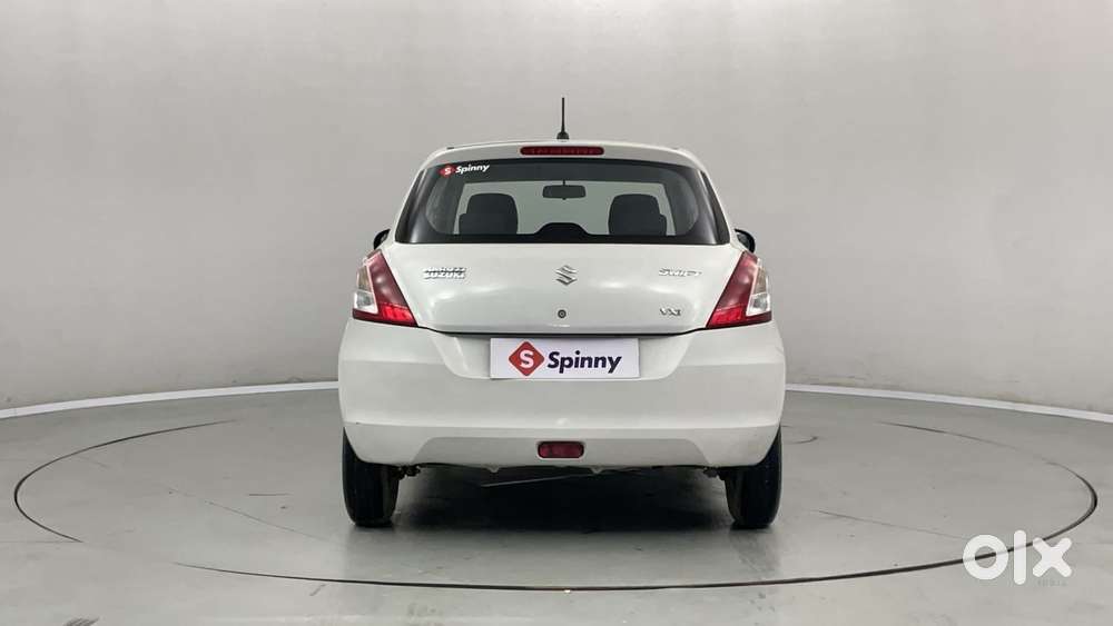 Maruti Suzuki Swift Vvt Vxi, 2016, Petrol