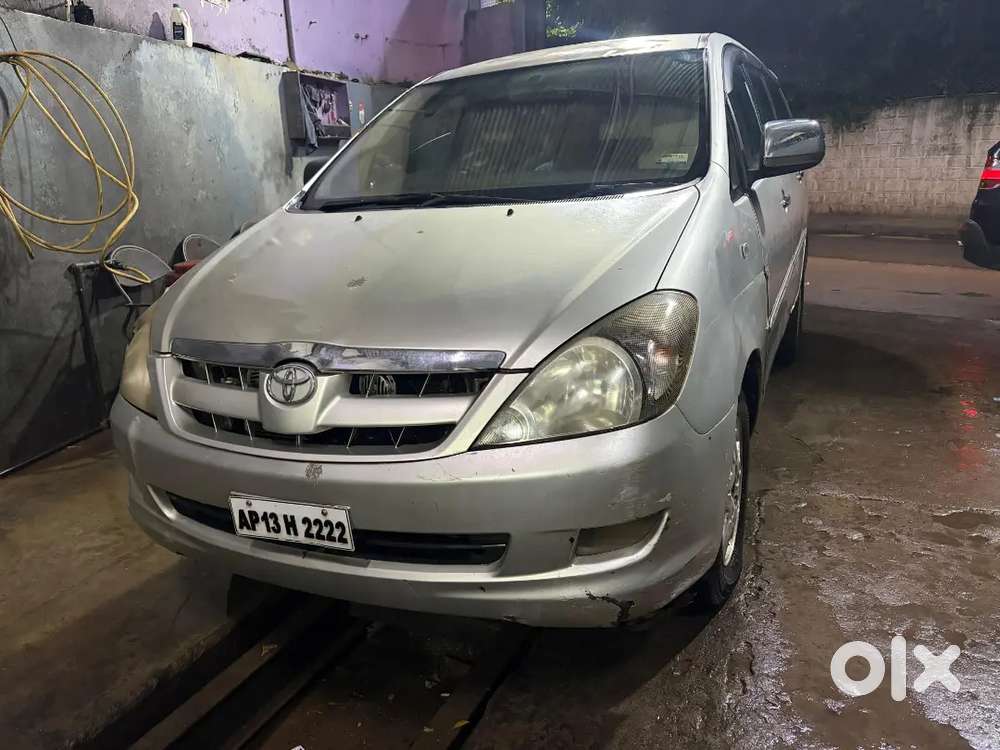Toyota Innova 2.5 Model 2005 Valid Upto 2030 Read Discription
