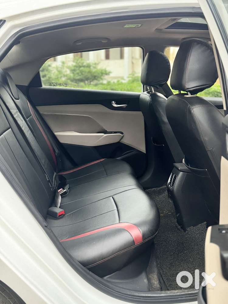Hyundai Verna 1.5 Sx Petrol Mt, 2022, Petrol