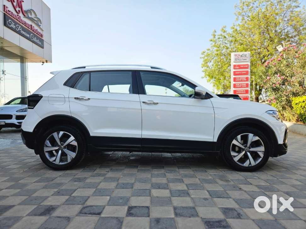 Volkswagen Taigun Topline 1.0 Tsi At (electric Seats), 2022, Petrol