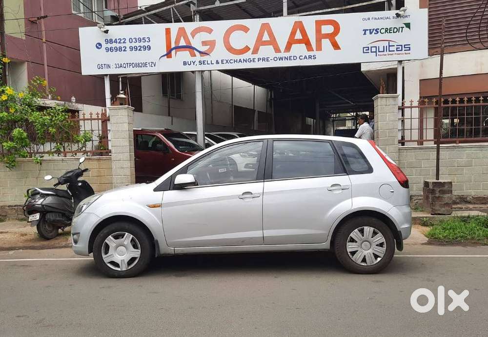 Ford Figo Petrol Titanium, 2010, Petrol