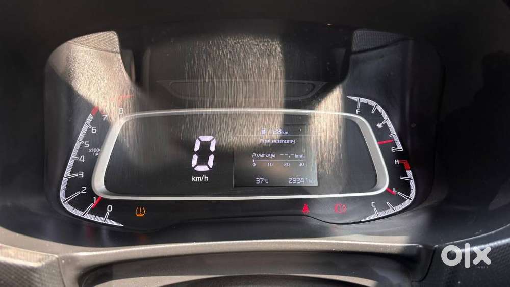 Kia Sonet, 2023, Cng & Hybrids