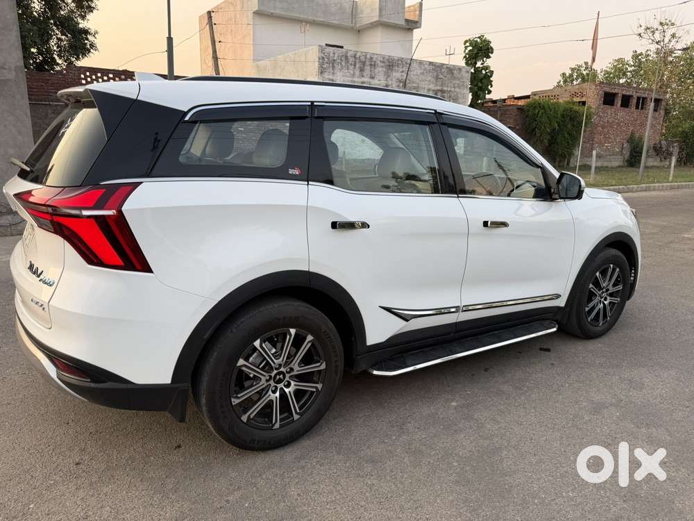 Mahindra Xuv700 2.2 Ax 7 Diesel At Luxury Pack Str, 2024, Diesel