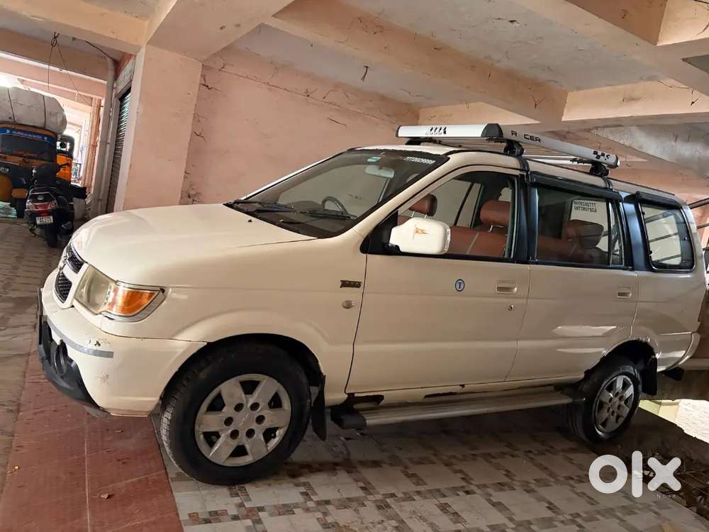 Chevrolet Tavera Ls Diesel 2015