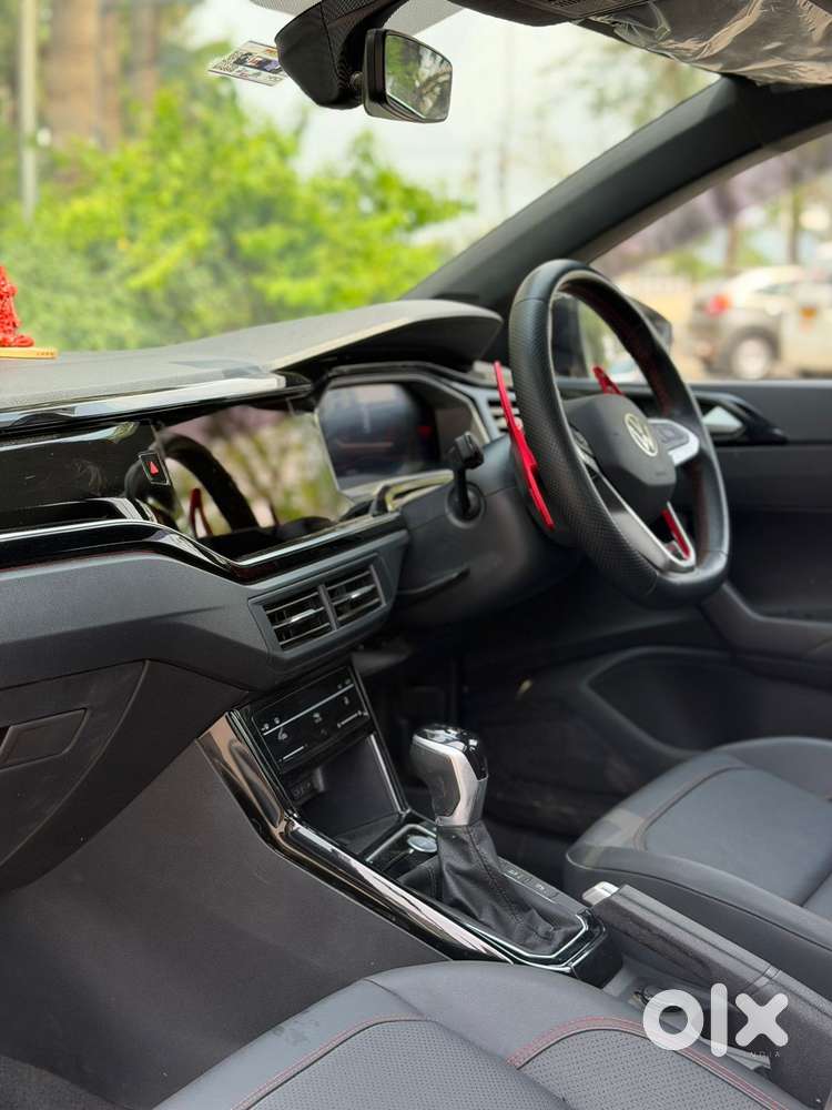 Volkswagen Virtus Dynamic Line, 2024, Petrol