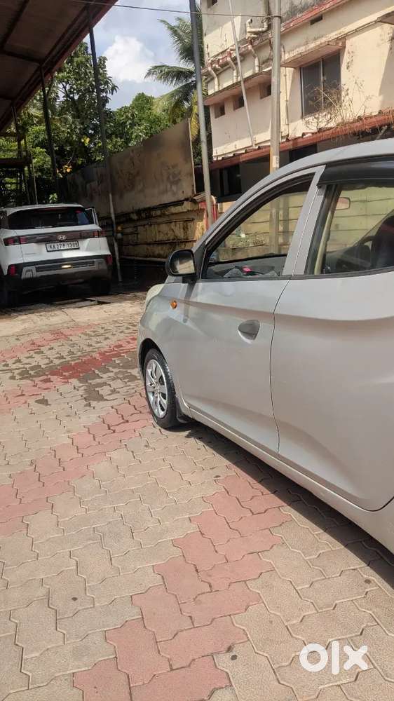 2012 Hyundai Eon Magna+