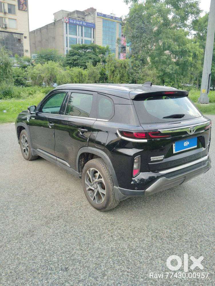 Toyota Urban Cruiser Hyryder 1.5 V Hybrid, 2024, Petrol