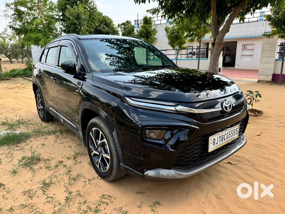 Toyota Hyryder G Neo Drive (midnight Black)