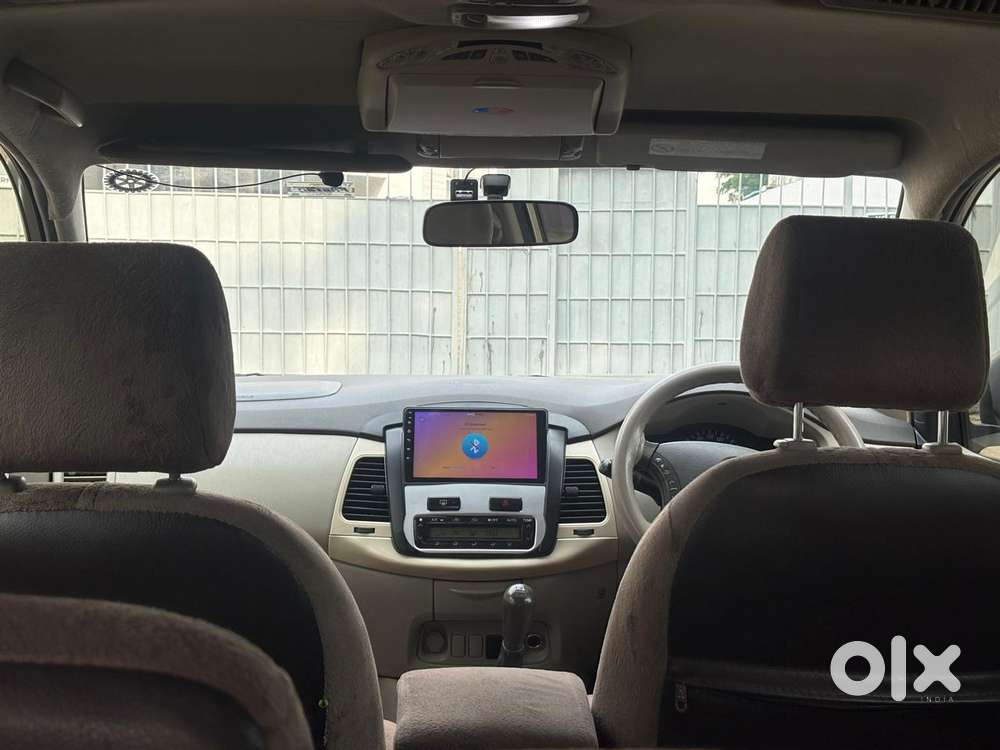 Toyota Innova 2.5 V 7 Str, 2011, Diesel