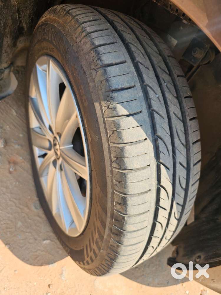 Volkswagen Vento 1.2 Tsi Highline At, 2015, Petrol