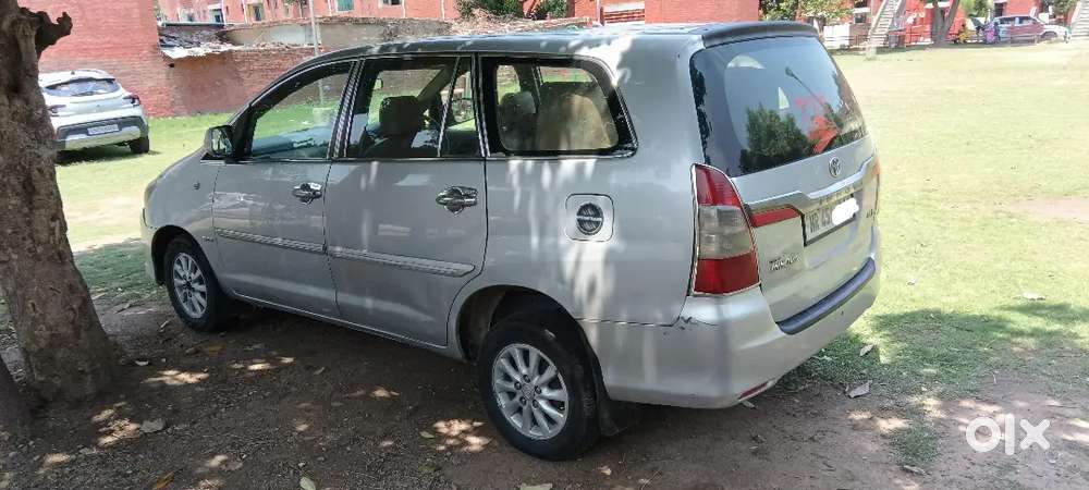 Toyota Innova 2.5 G 2009