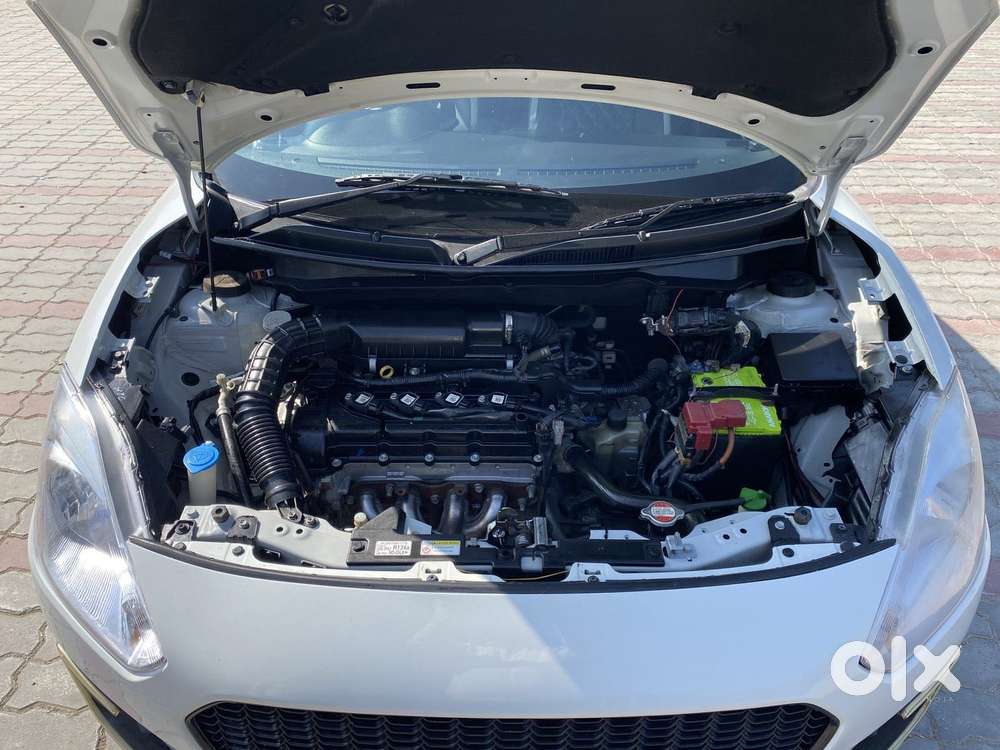 Maruti Suzuki Swift Vxi Optional, 2020, Petrol
