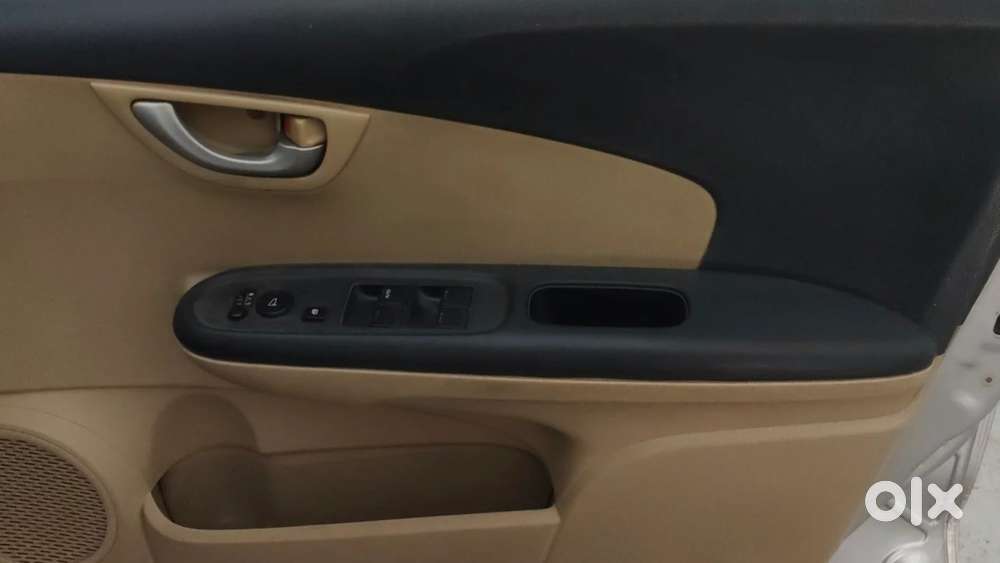 Honda Brio Vx At, 2015, Petrol