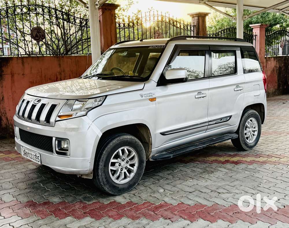 Mahindra Tuv 300 T8, 2017, Diesel