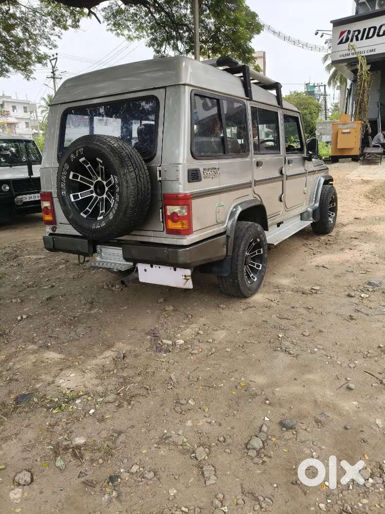 Bolero Di Plus 2009 / 10 Seater/ Ac-power Steering / Good Pickup