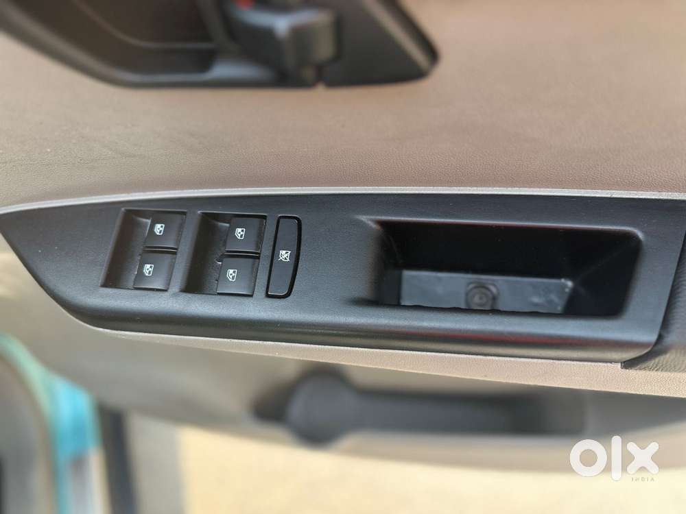 Mahindra Kuv100 Nxt 1.2 K8 Diesel 6 Str, 2016, Diesel