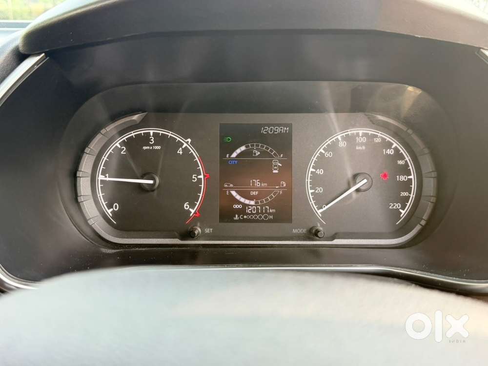 2021 Tata Harrier Diesel Manual