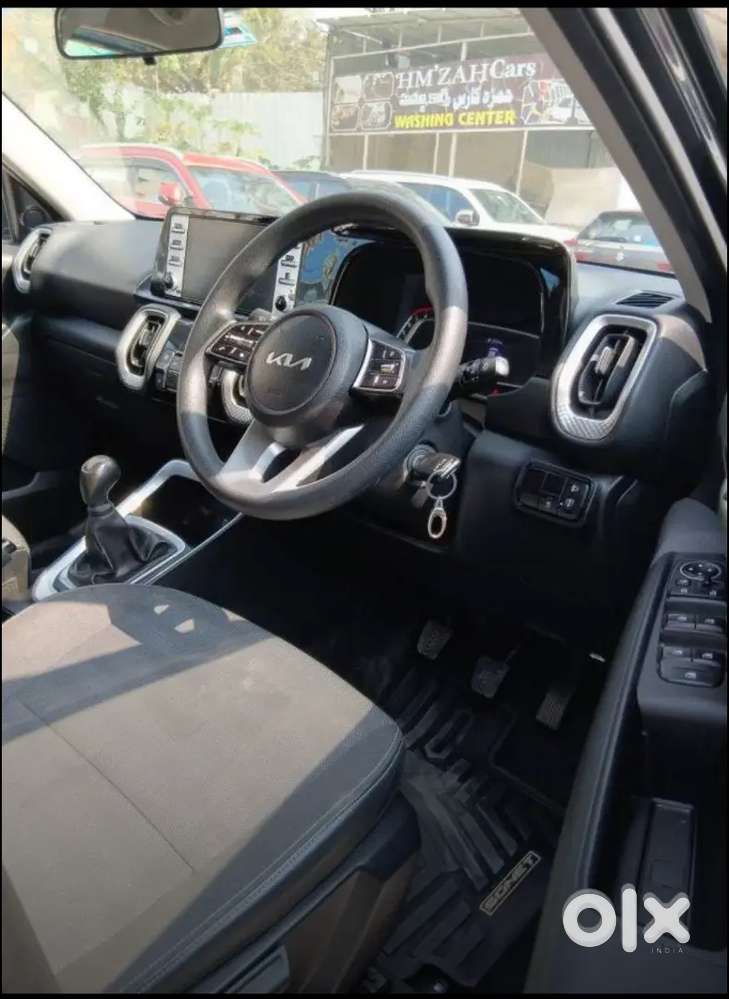Kia Sonet 2023 Htk Plus 1.2 Petrol Mt  Single Owner  29,000 Km