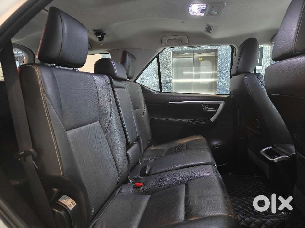 Toyota Fortuner 4x2 At 2.8 Diesel, 2024, Diesel