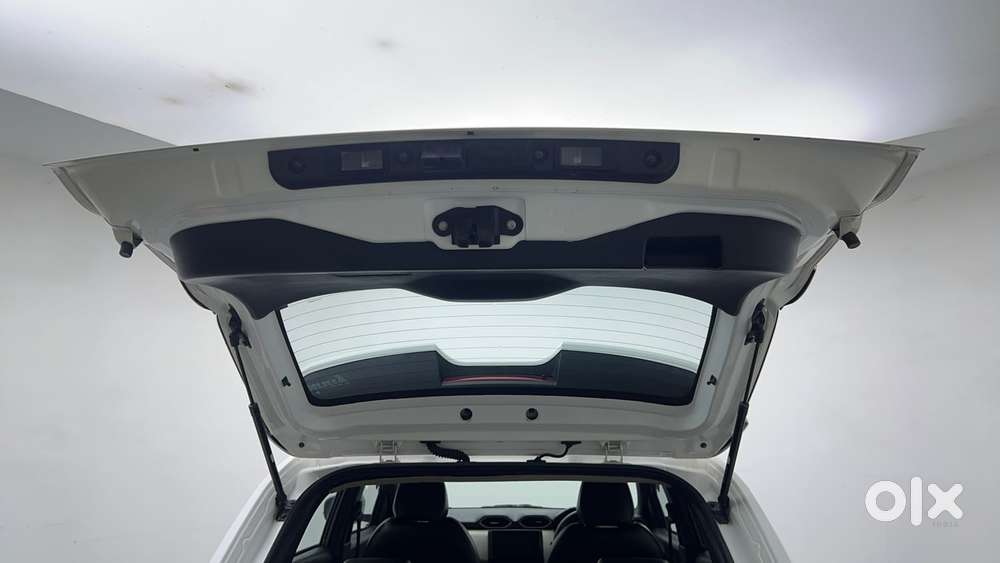 Nissan Magnite 1.0 Xl, 2023, Petrol