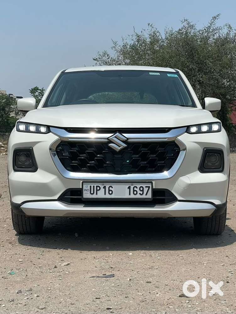 Maruti Suzuki Grand Vitara 1.5 Delta Smart Hybrid At, 2024, Petrol