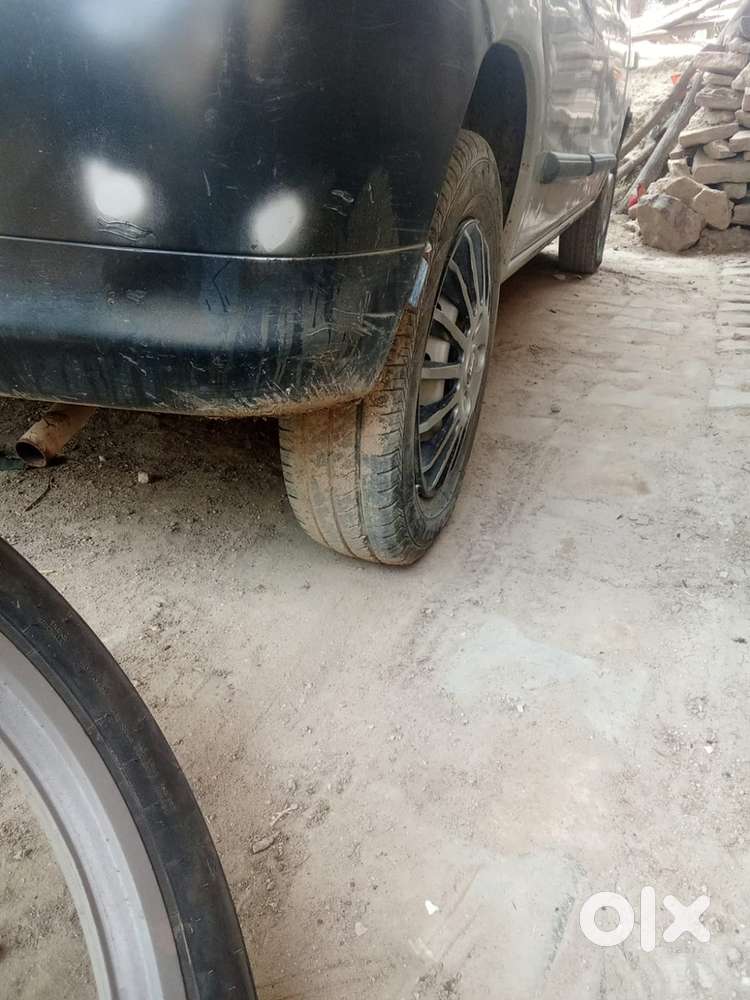Maruti Suzuki 800 2010
