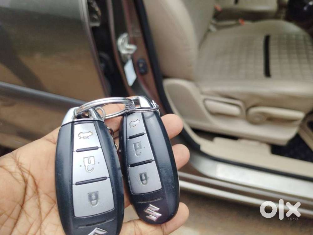 Maruti Suzuki Swift Dzire Zdi, 2016, Diesel