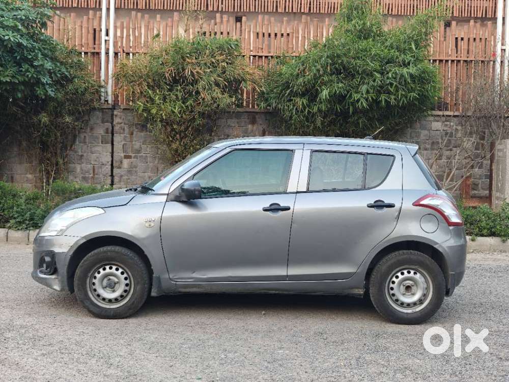 Maruti Suzuki Swift 1.2 Lxi (o), 2015, Petrol
