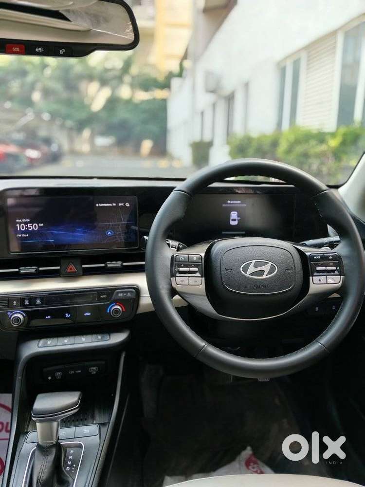 Hyundai Verna Sx(o) Petrol At, 2023, Petrol