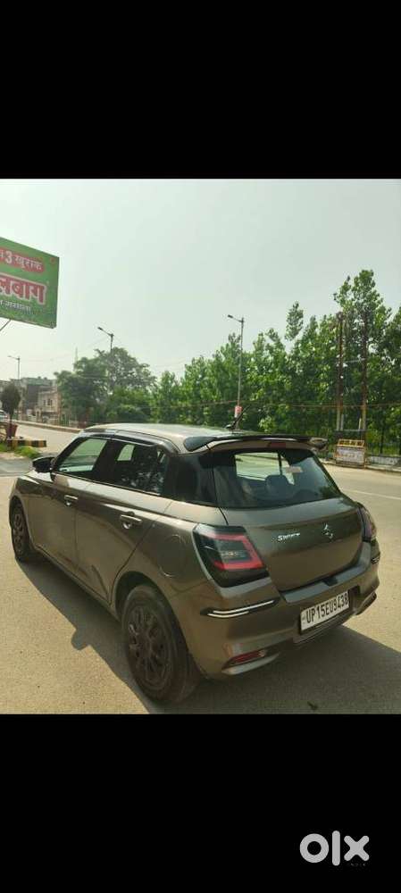 Maruti Suzuki Swift Vxi + Manual, 2025, Petrol