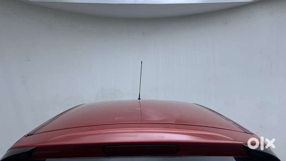 Tata Tiago Xza, 2017, Petrol