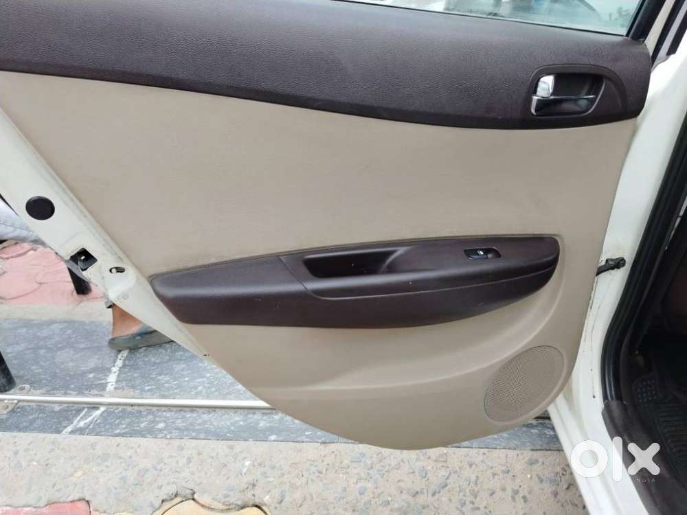 Hyundai I20 Magna 1.2 Mt, 2011, Petrol
