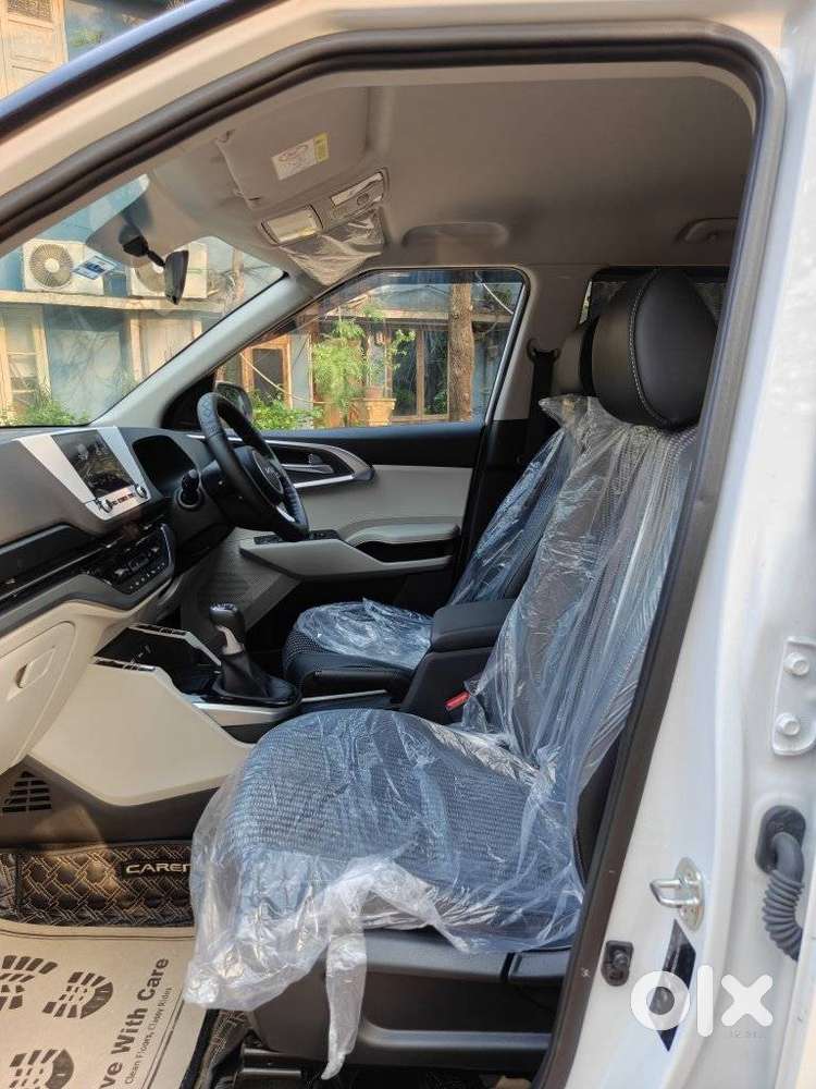 Kia Carens 1.5 Prestige 7 Str, 2024, Petrol