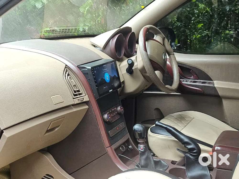 Mahindra Xuv500 Diesel 2015 Year With Service History