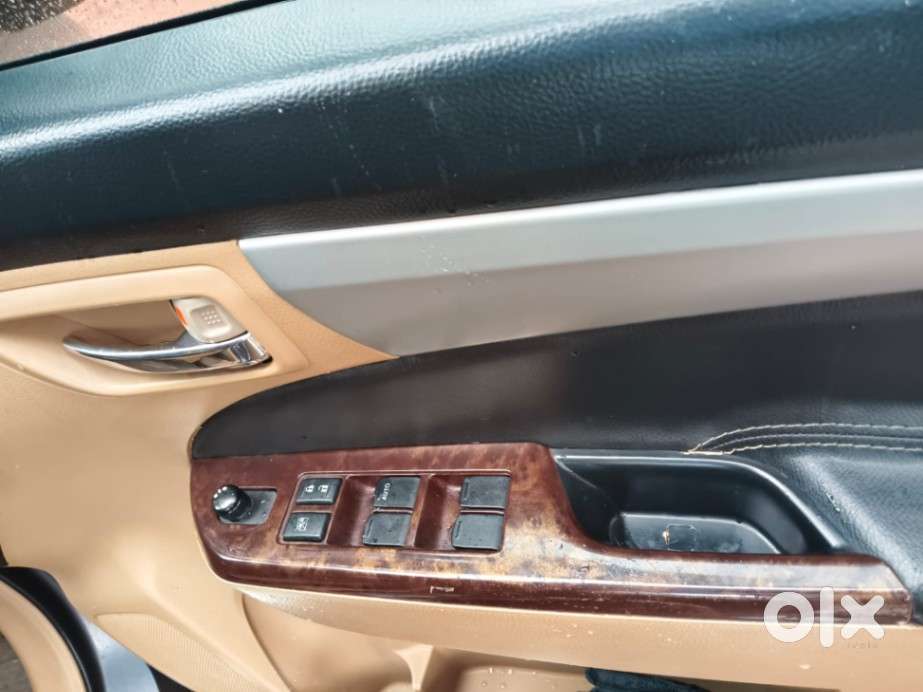 Maruti Suzuki Ertiga Vxi, 2013, Petrol