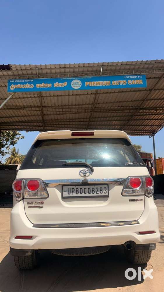 Toyota Fortuner Diesel 2012