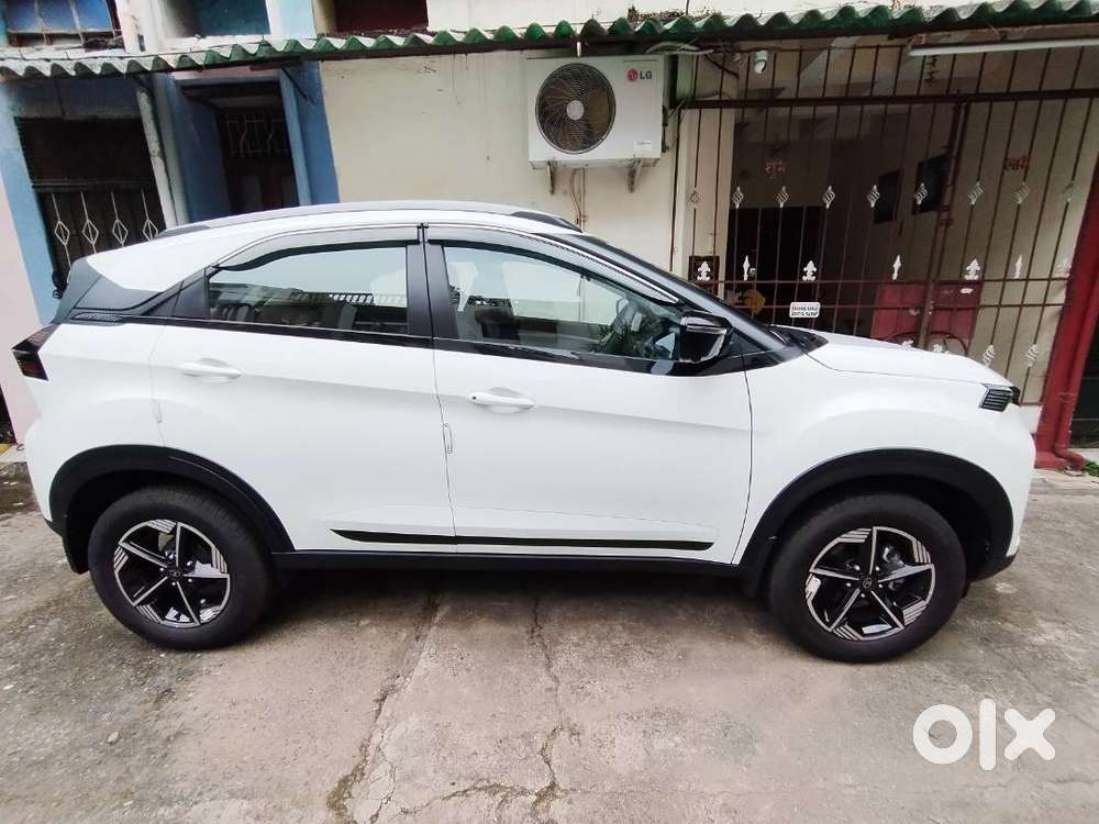 Tata Nexon Creative June 2025 Petrol Showroom Condition