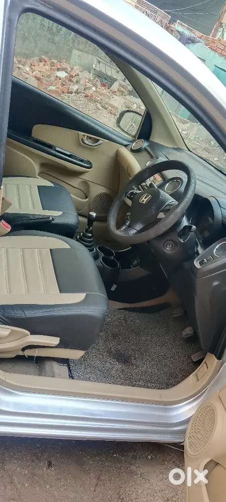 Honda Amaze 2015 Diesel 60000 Km Driven