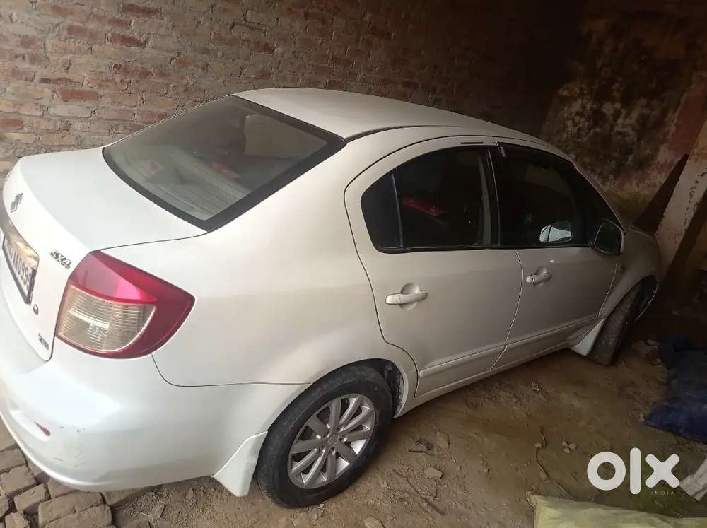 Maruti Suzuki Sx4 2011